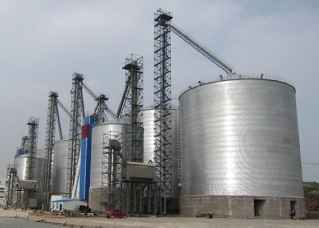 巫溪大型钢板库构造参数及水泥储存质量